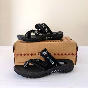 Skechers Women's Reggae Trailway Flip Flop Sandals